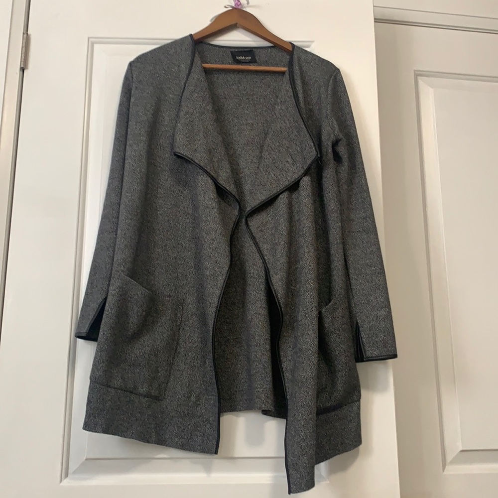 ZARA KNIT SWEATER